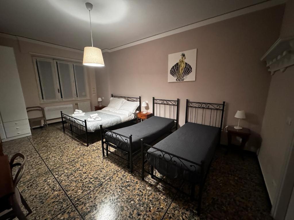 פירנצה Ameli Room מראה חיצוני תמונה